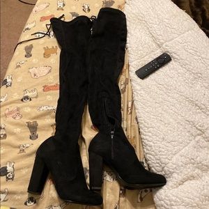 Black Suede Thigh High Heeled Boots